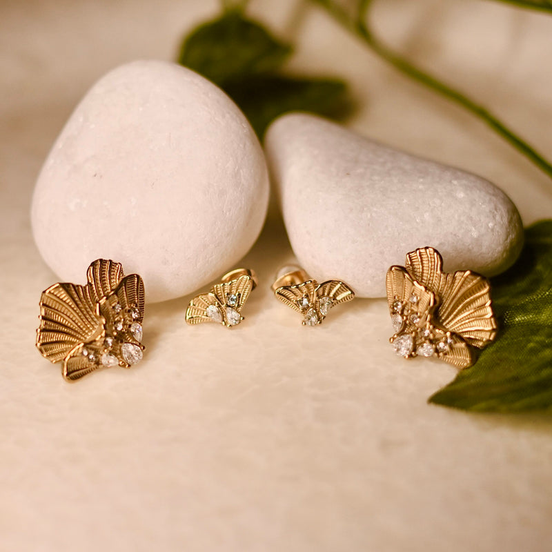 Modern gold jewelry for women