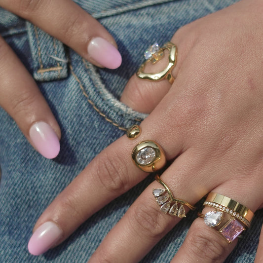 Modern open gold ring for women