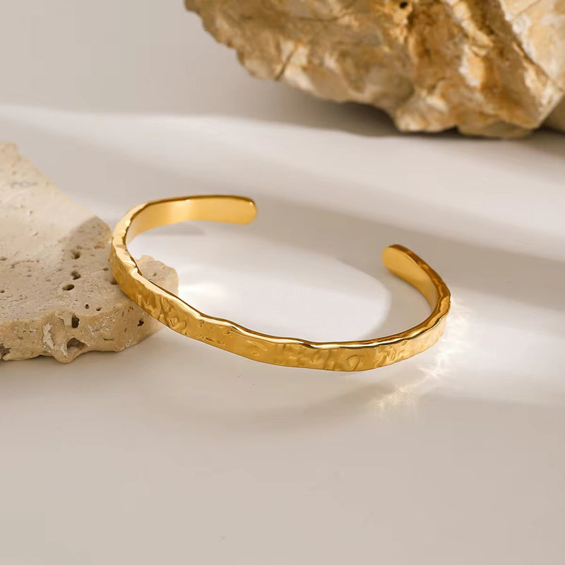 Dune Cuff