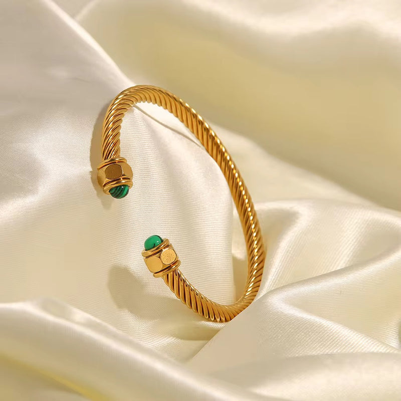Torque Cuff (Gold)
