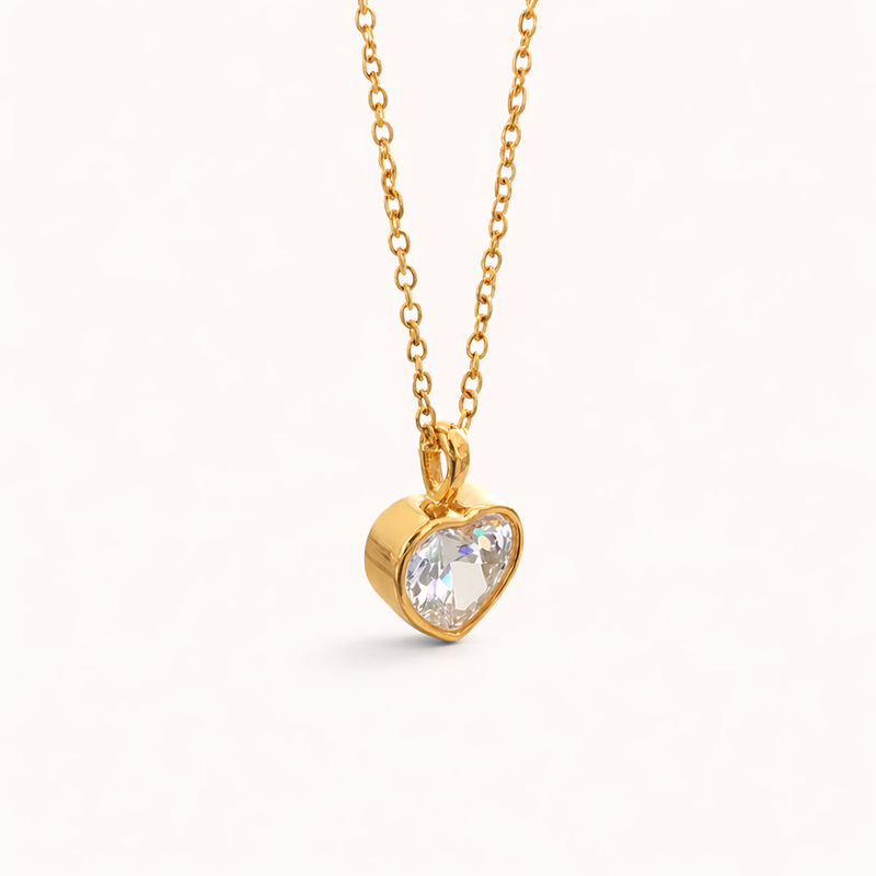 Elegant gold necklace for women