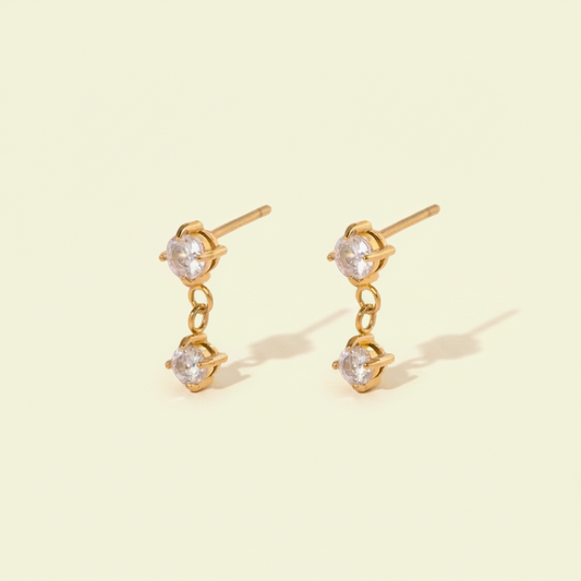Minimal gold earrings 