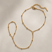 Lola Handchain