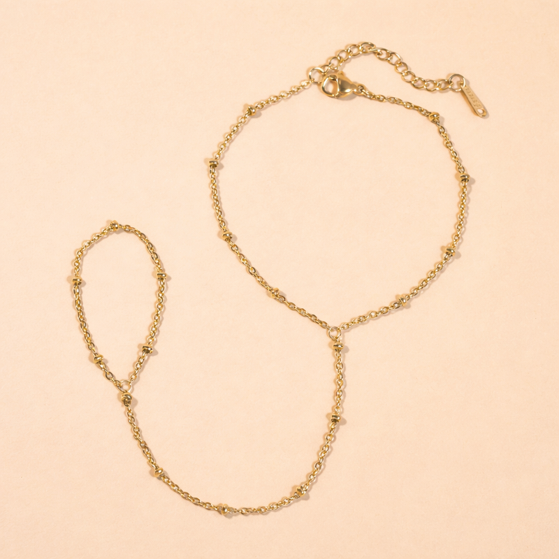 Lola Handchain
