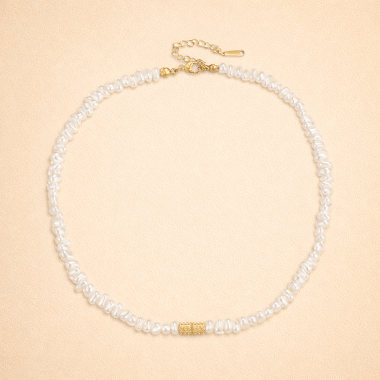 Elegant pearl necklace for women