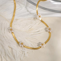 Bloom Necklace