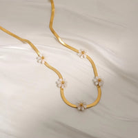 Bloom Necklace