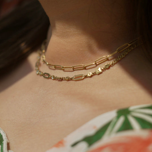 Modern gold chain jewellery design