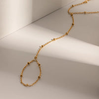 Lola Handchain