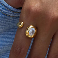 Lucent Ring