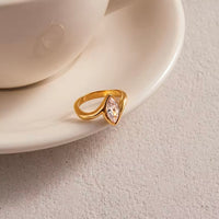 Amaris Ring