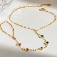 Nomi Handchain