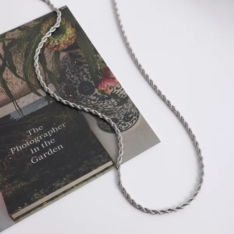Bold rope chain jewellery design