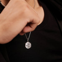 Leon Necklace